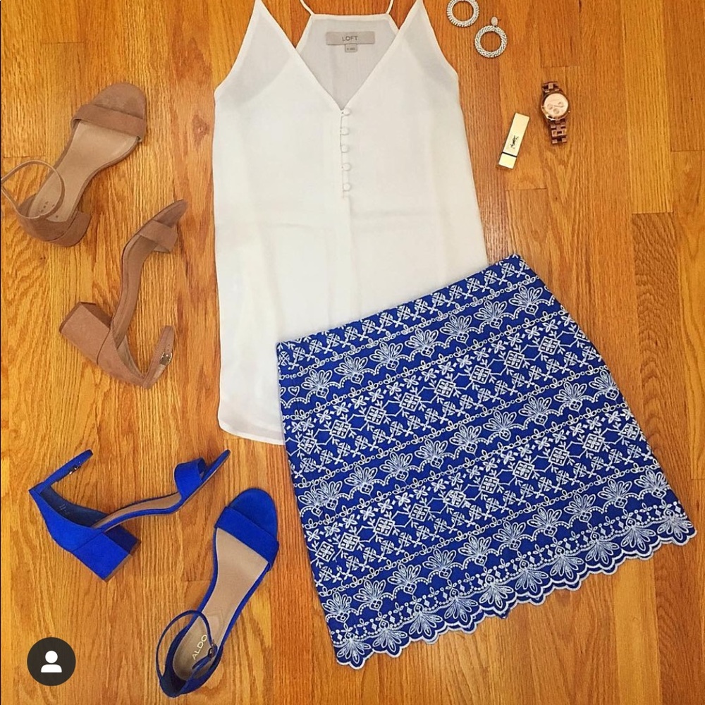 Loft embroidered skirt 97% cotton - blue and white